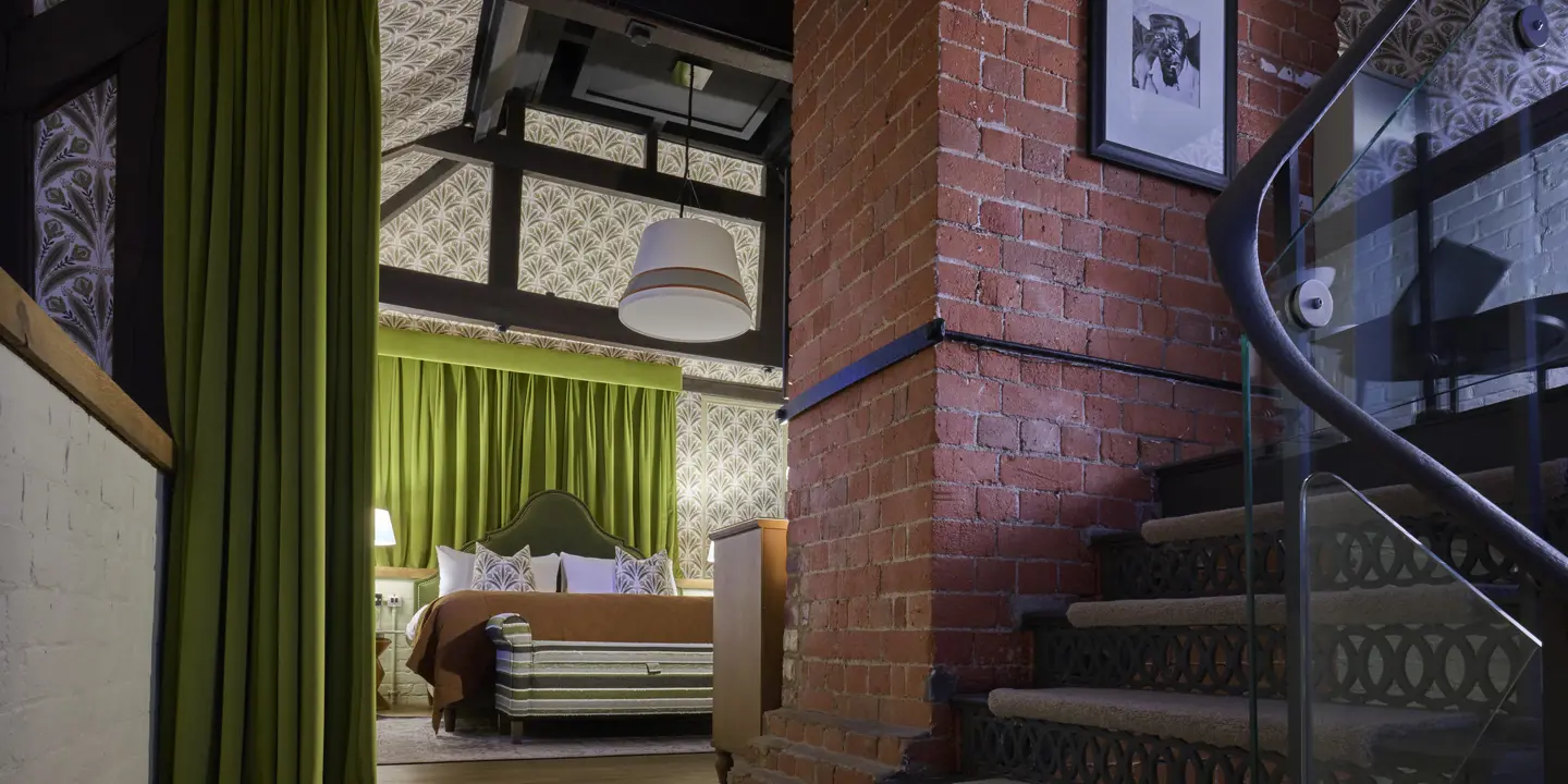 Laurent_Perrier_Duplex