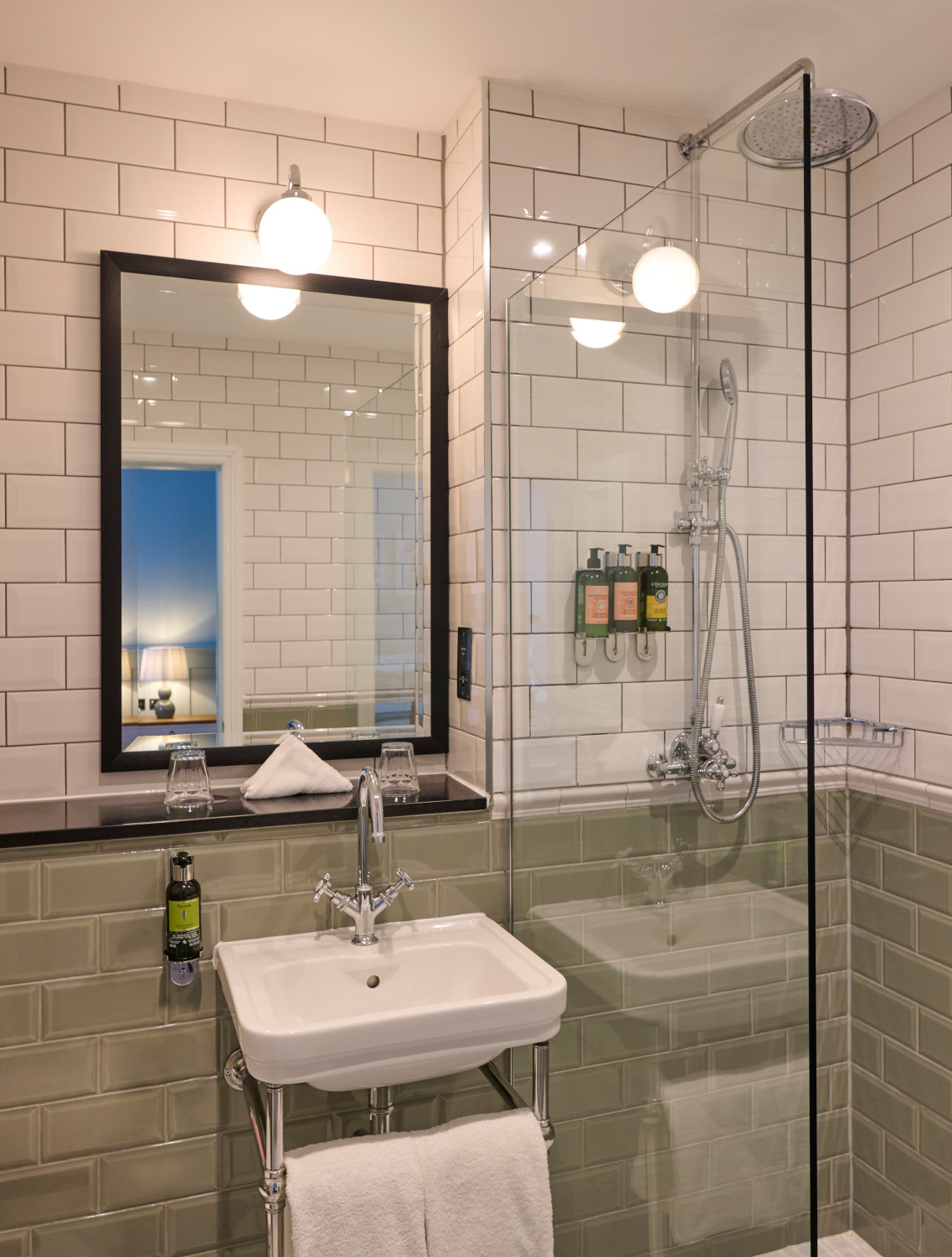 St Andrews Classic bathroom